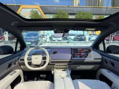 Li Auto i6 Two-Wheel Drive Standard - ფოტო 5