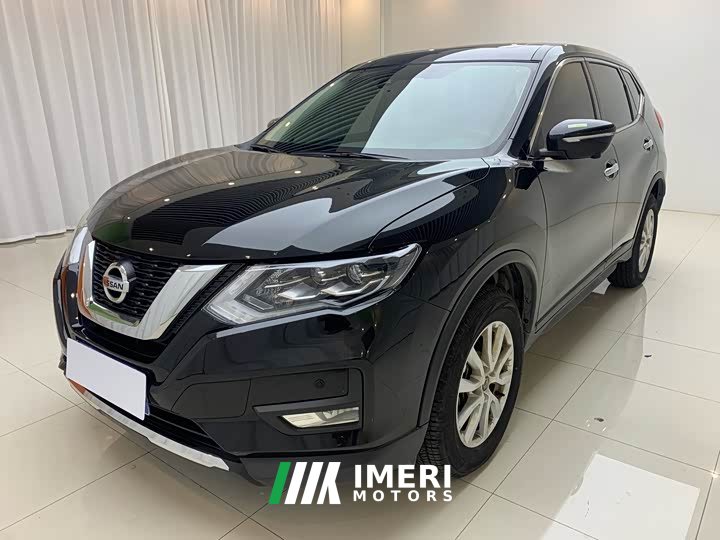 Nissan Qashqai Classic 2.0L FWD Smart Connect Premium Edition - car from China