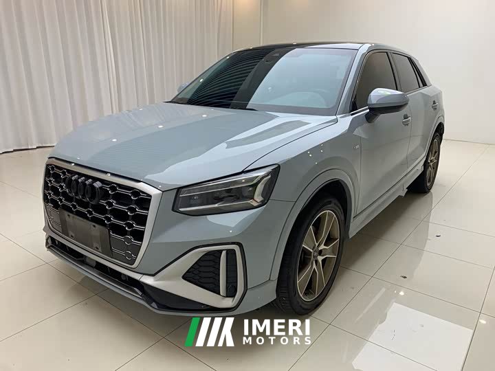 Audi Q2L 35 TFSI Fashion Dynamic