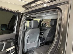 Land Rover Defender 110 3.0T P400 Dark Edition - ფოტო 19