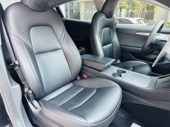 Tesla Model 3 2022 Rear-Wheel Drive - ფოტო 7