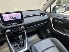 Toyota RAV4 2.0L CVT FWD 20th Anniversary Platinum Edition - ფოტო 7