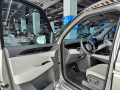 Zeekr Geely Zeekr 009 2022 WE Edition - ფოტო 4