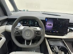 Zeekr Geely Zeekr 009 Six-Seat Executive AWD 108kWh - ფოტო 14