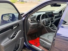 Toyota Highlander Hybrid 2.5L AWD Premium 7-Seater - ფოტო 9