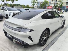 Xiaomi SU7 2024 Rear-Wheel Drive Long Range Smart Driving Edition - ფოტო 9