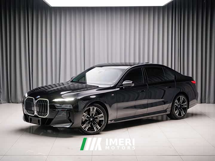 BMW 7 Series 2023 740Li Luxury M Sport Package - ავტომობილი ჩინეთიდან
