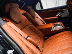 BMW 7 Series 2023 740Li Luxury M Sport Package - ფოტო 16