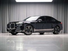BMW 7 Series 2023 740Li Luxury M Sport Package - ფოტო 2