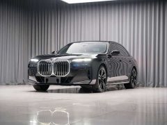 BMW 7 Series 2023 740Li Luxury M Sport Package - ფოტო 3