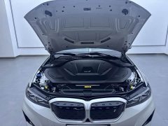 BMW i3 eDrive 35 L - ფოტო 8