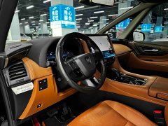 Toyota Vellfire Crown Hybrid 2.5L Executive Premier Edition - фото 5