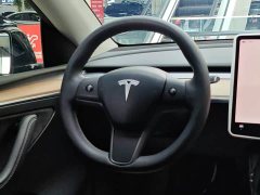 Tesla Model Y 2022 Facelift Rear-Wheel Drive - ფოტო 10