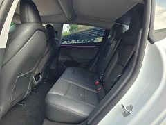 Tesla Model 3 Rear-Wheel Drive - ფოტო 13