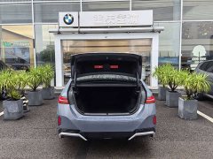 BMW 5 Series 530Li Luxury M Sport Package - ფოტო 20