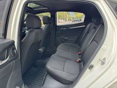 Honda Civic 2021 Hatchback 220 Turbo CVT Trendy Control - ფოტო 15
