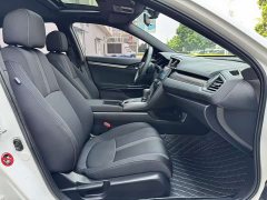 Honda Civic 2021 Hatchback 220 Turbo CVT Trendy Control - ფოტო 17