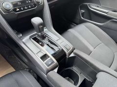 Honda Civic 2021 Hatchback 220 Turbo CVT Trendy Control - ფოტო 20