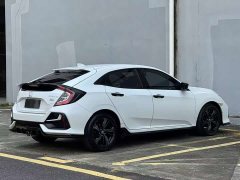 Honda Civic 2021 Hatchback 220 Turbo CVT Trendy Control - ფოტო 6