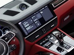 Porsche Cayenne New Energy Cayenne E-Hybrid 2.0T - ფოტო 17