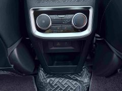Ford Explorer EcoBoost 285 AWD Titanium 7-Seater - ფოტო 15
