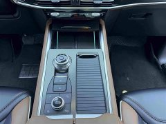 Ford Explorer EcoBoost 285 AWD Titanium 7-Seater - ფოტო 17