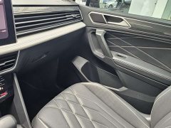 Volkswagen Tiguan L 330TSI Automatic FWD R-Line Comfort Edition - ფოტო 11