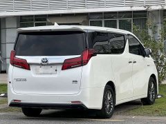 Toyota Alphard 2021 Hybrid 2.5L Premium Edition - ფოტო 4