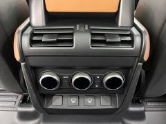 Land Rover Defender 110 3.0T P400 X-DYNAMIC HSE - ფოტო 17