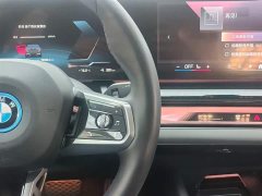BMW i5 eDrive 35L Premium M Sport Package - ფოტო 15