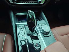 BMW 5 Series New Energy Facelift 535Le M Sport Package - ფოტო 12