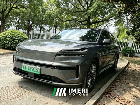 2025 Onvo L90 Ultra Six-Seater