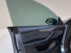 Tesla Model Y L Long Range All-Wheel Drive - ფოტო 12
