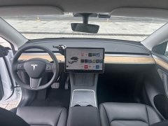 Tesla Model Y 2021 Standard Range RWD - ფოტო 9