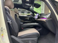 BYD Dolphin Smart Drive 410km Fashion Edition - ფოტო 11