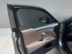 Lexus ES 300h Premium Edition - ფოტო 11