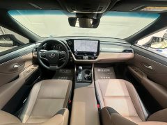 Lexus ES 300h Premium Edition - ფოტო 5