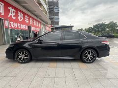 Toyota Camry 2.0S Sharp Luxury Edition - ფოტო 3