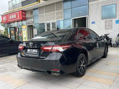 Toyota Camry 2.0S Sharp Luxury Edition - ფოტო 9