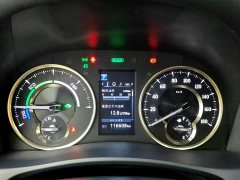 Toyota Vellfire Dual Engine 2.5L Black Gold Limited Edition - photo 16