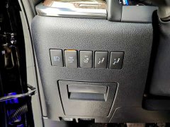 Toyota Vellfire Dual Engine 2.5L Black Gold Limited Edition - photo 17