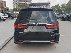 Honda Odyssey 2.0L e:HEV Luxury - ფოტო 7