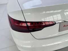 Audi A4L 40 TFSI Fashion Dynamic - ფოტო 9