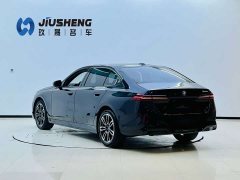 BMW 5 Series Facelift 525Li M Sport Package - ფოტო 4