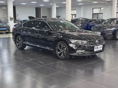 Volkswagen Magotan 2021 330TSI DSG 30th Anniversary Edition - ფოტო 2