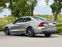 Volvo S60 2022 B4 Smart Luxury Edition - ფოტო 7