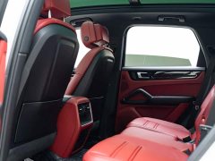 Porsche Cayenne New Energy 2021 Cayenne E-Hybrid 2.0T - ფოტო 10