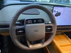 Li Auto i6 2025 Two-Wheel Drive Standard - ფოტო 8