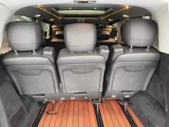 Mercedes-Benz V-Class 2021 V 260 L Long Wheelbase Luxury Edition - ფოტო 18