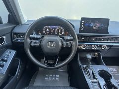 Honda Civic 240TURBO CVT Dynamic C-Position Special Edition - ფოტო 9
